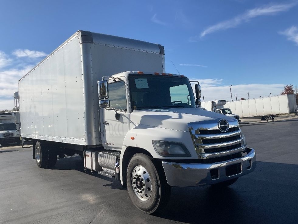 Medium Duty Box Truck-Light and Medium Duty Trucks-Hino-2020-268-Lancaster-PA-143,679\n\t\tmiles-$ 52,750 - Image 1