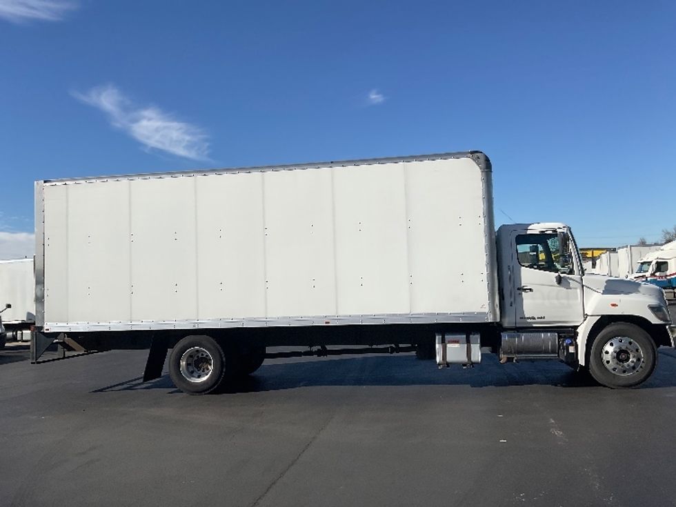 Medium Duty Box Truck-Light and Medium Duty Trucks-Hino-2020-268-Lancaster-PA-143,679\n\t\tmiles-$ 52,750 - Image 15