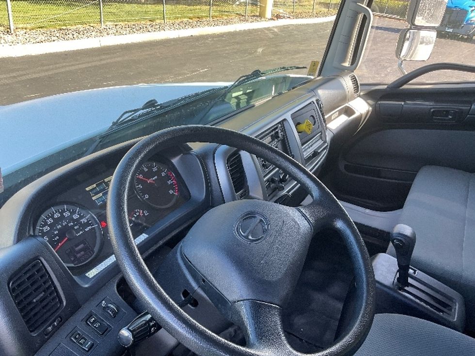 Medium Duty Box Truck-Light and Medium Duty Trucks-Hino-2020-268-Lancaster-PA-143,679\n\t\tmiles-$ 52,750 - Image 18