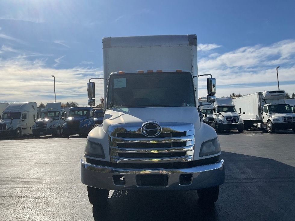 Medium Duty Box Truck-Light and Medium Duty Trucks-Hino-2020-268-Lancaster-PA-143,679\n\t\tmiles-$ 52,750 - Image 2
