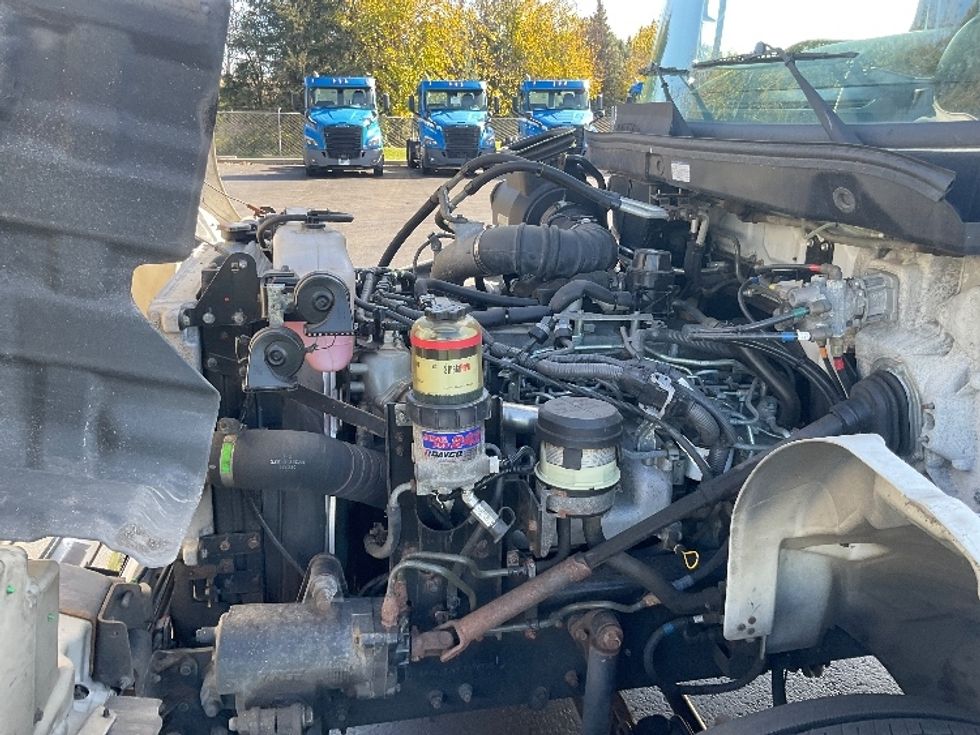 Medium Duty Box Truck-Light and Medium Duty Trucks-Hino-2020-268-Lancaster-PA-143,679\n\t\tmiles-$ 52,750 - Image 24