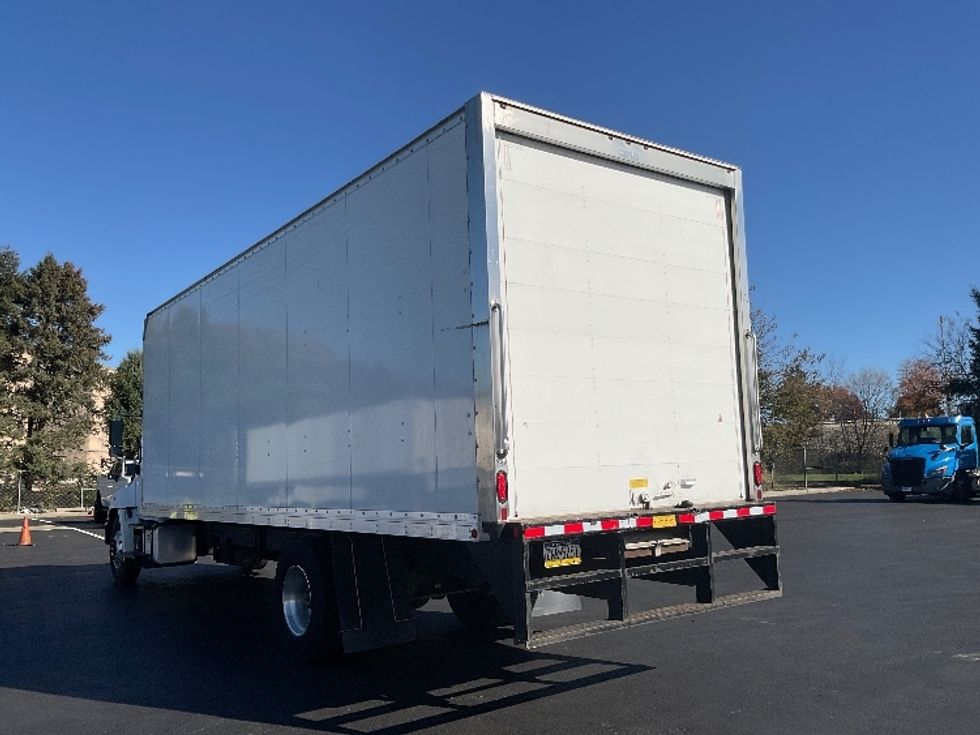 Medium Duty Box Truck-Light and Medium Duty Trucks-Hino-2020-268-Lancaster-PA-143,679\n\t\tmiles-$ 52,750 - Image 6