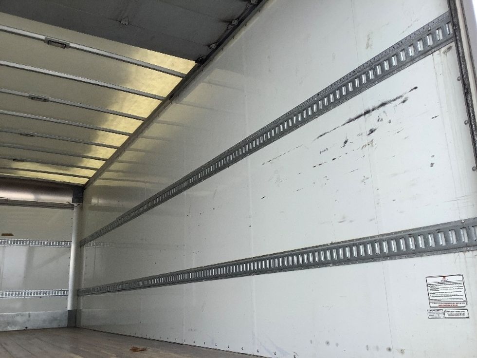 Medium Duty Box Truck-Light and Medium Duty Trucks-Hino-2020-268-Lancaster-PA-151,895\n\t\tmiles-$ 49,750 - Image 12