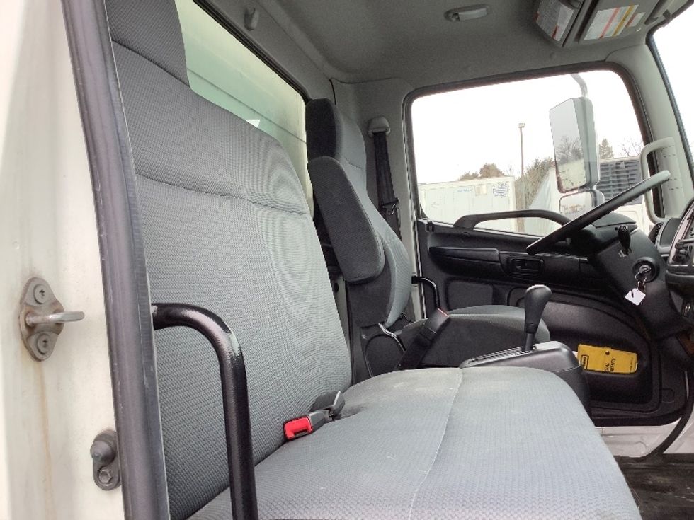 Medium Duty Box Truck-Light and Medium Duty Trucks-Hino-2020-268-Lancaster-PA-151,895\n\t\tmiles-$ 49,750 - Image 22