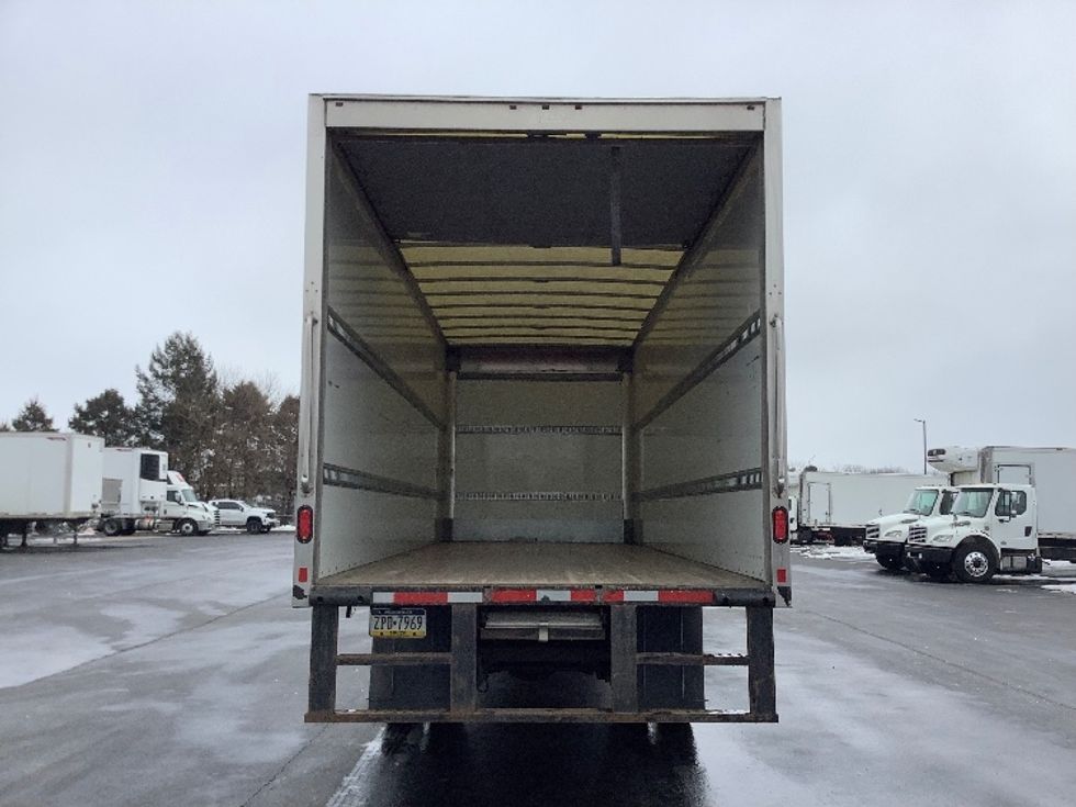 Medium Duty Box Truck-Light and Medium Duty Trucks-Hino-2020-268-Lancaster-PA-151,895\n\t\tmiles-$ 49,750 - Image 8