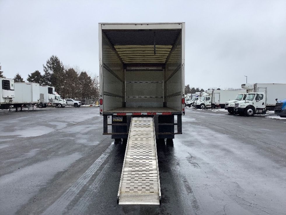 Medium Duty Box Truck-Light and Medium Duty Trucks-Hino-2020-268-Lancaster-PA-151,895\n\t\tmiles-$ 49,750 - Image 9