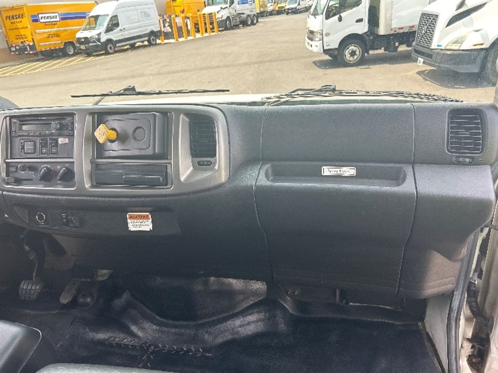 Medium Duty Box Truck-Light and Medium Duty Trucks-Hino-2020-268-Linden-NJ-181,477\n\t\tmiles-$ 51,000 - Image 21