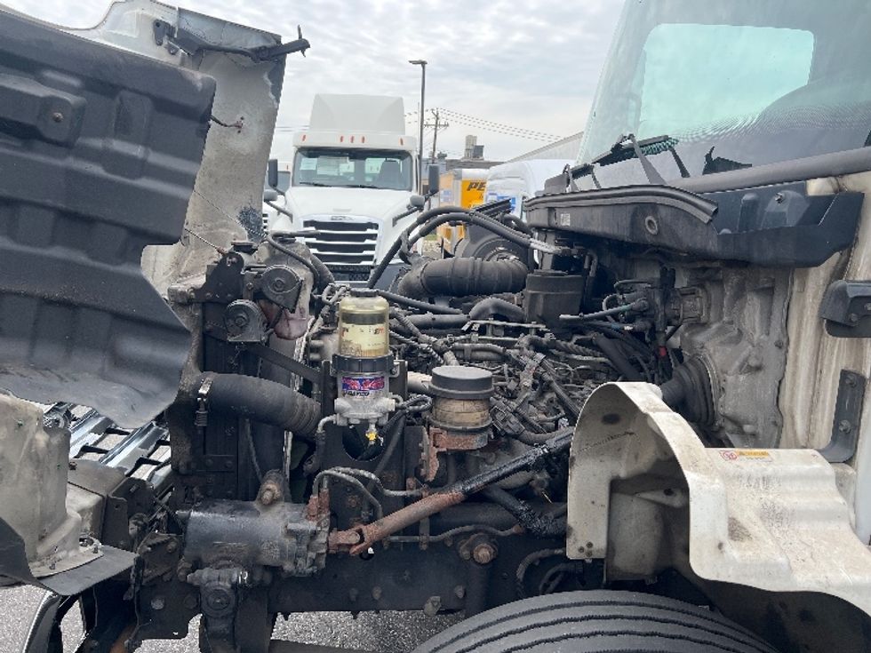 Medium Duty Box Truck-Light and Medium Duty Trucks-Hino-2020-268-Linden-NJ-330,252\n\t\tmiles-$ 27,250 - Image 23