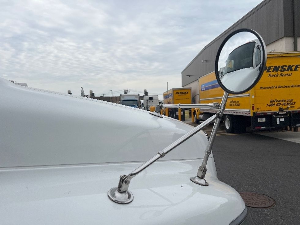 Medium Duty Box Truck-Light and Medium Duty Trucks-Hino-2020-268-Linden-NJ-330,252\n\t\tmiles-$ 27,250 - Image 25