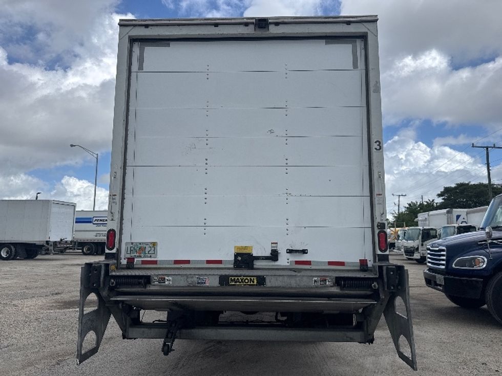 Medium Duty Box Truck-Light and Medium Duty Trucks-Hino-2020-268-Medley-FL-108,921\n\t\tmiles-$ 65,000 - Image 7