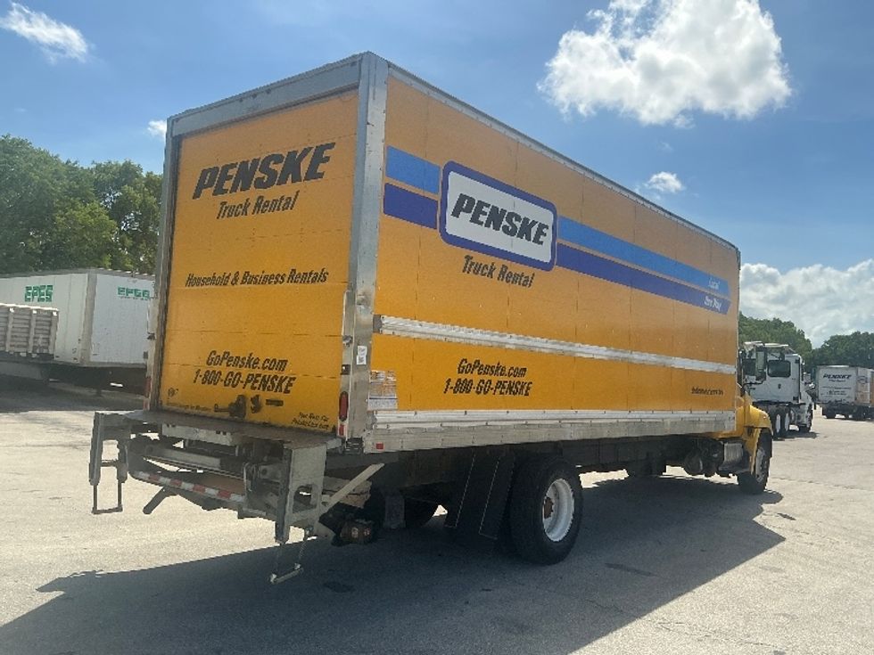 Medium Duty Box Truck-Light and Medium Duty Trucks-Hino-2020-268-Medley-FL-172,015\n\t\tmiles-$ 56,000 - Image 13