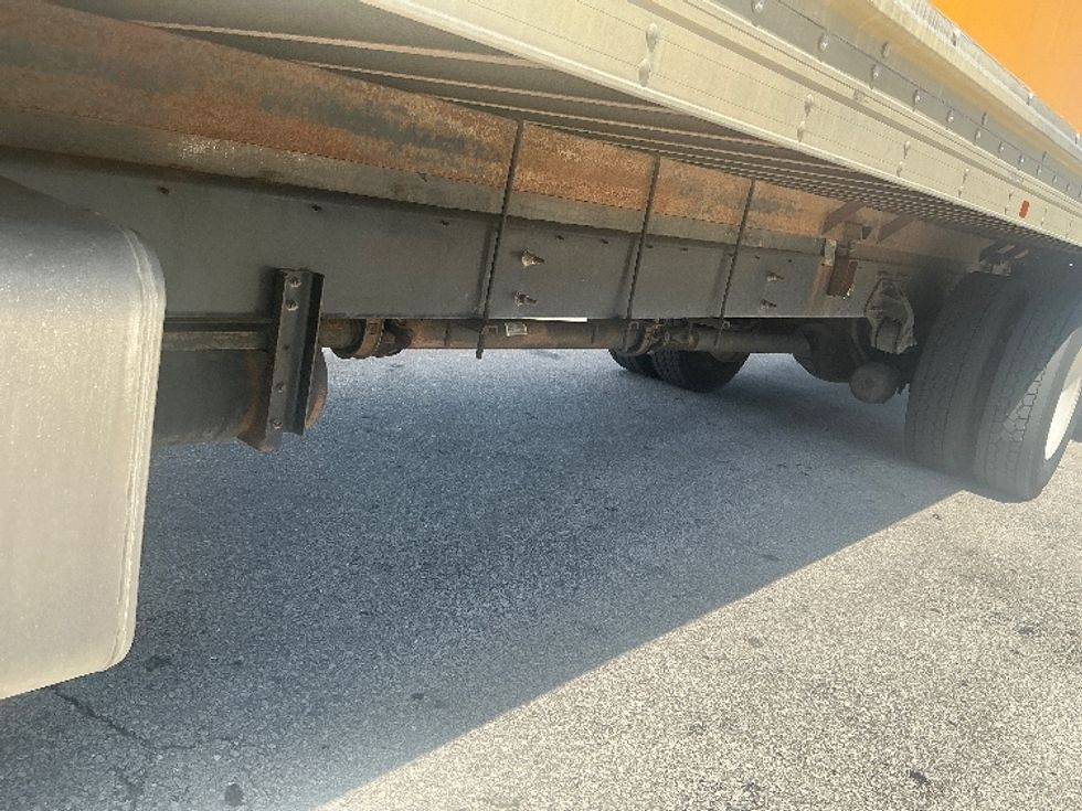 Medium Duty Box Truck-Light and Medium Duty Trucks-Hino-2020-268-Medley-FL-172,015\n\t\tmiles-$ 56,000 - Image 5