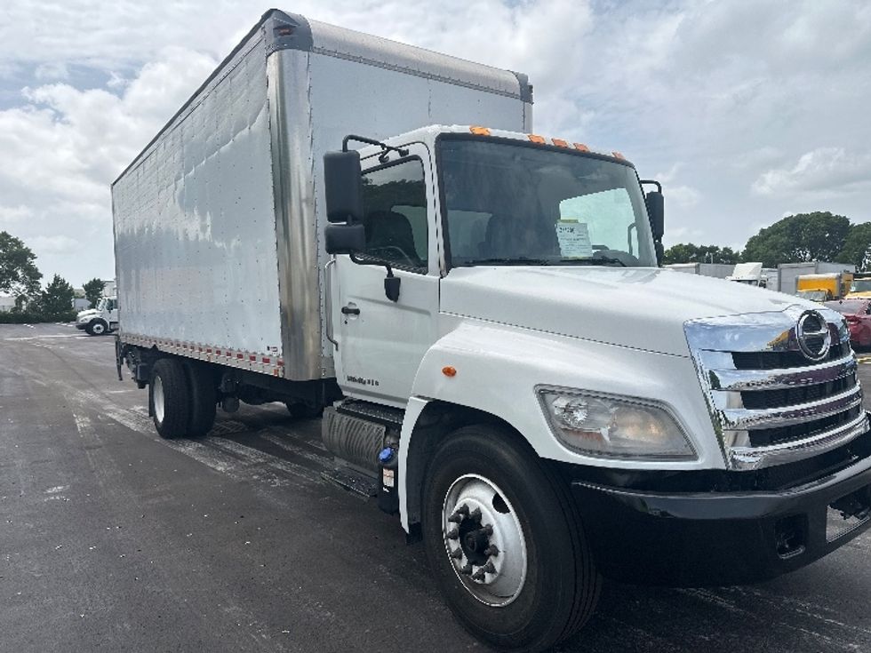 Medium Duty Box Truck-Light and Medium Duty Trucks-Hino-2020-268-Medley-FL-219,483\n\t\tmiles-$ 45,750 - Image 1