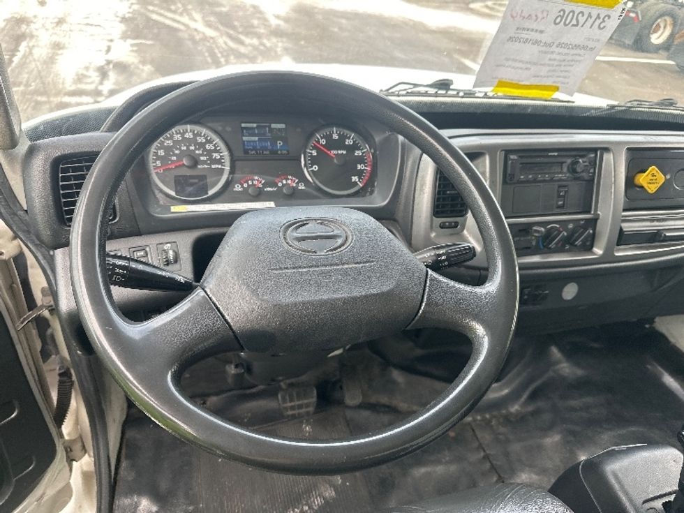 Medium Duty Box Truck-Light and Medium Duty Trucks-Hino-2020-268-Medley-FL-219,483\n\t\tmiles-$ 45,750 - Image 18