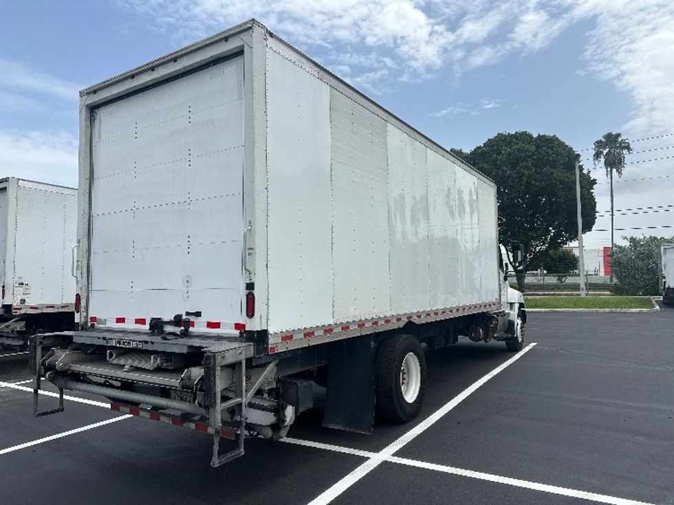 Medium Duty Box Truck-Light and Medium Duty Trucks-Hino-2020-268-Medley-FL-223,895\n\t\tmiles-$ 45,000 - Image 13