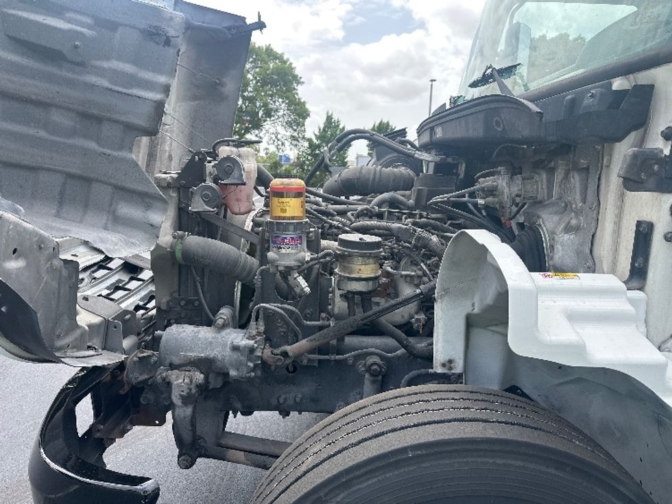 Medium Duty Box Truck-Light and Medium Duty Trucks-Hino-2020-268-Medley-FL-223,895\n\t\tmiles-$ 45,000 - Image 24