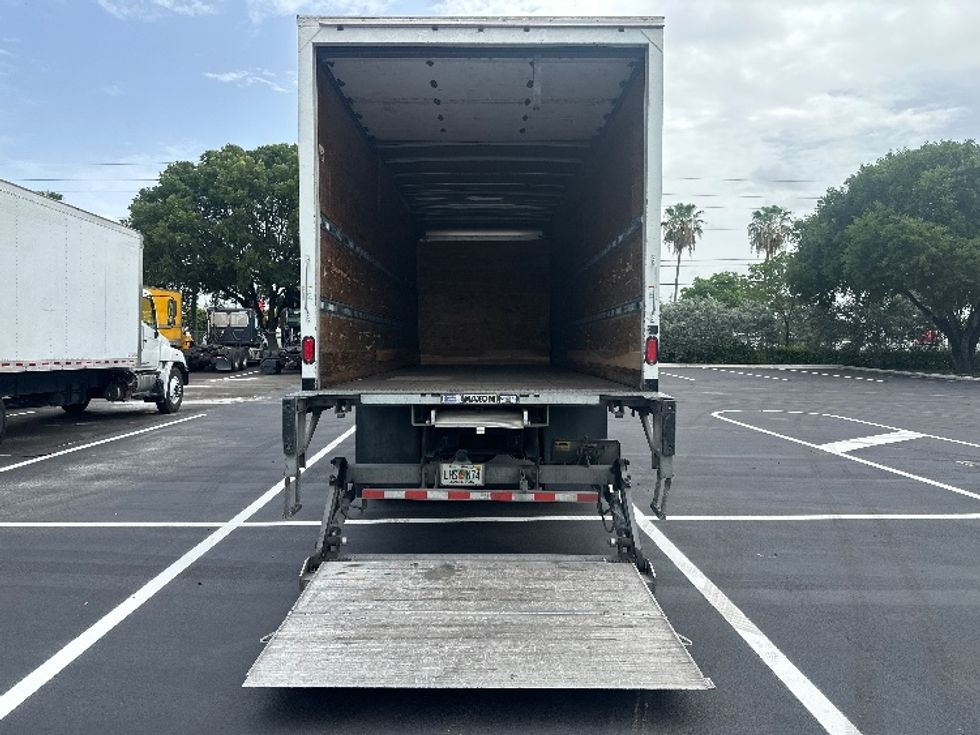 Medium Duty Box Truck-Light and Medium Duty Trucks-Hino-2020-268-Medley-FL-223,895\n\t\tmiles-$ 45,000 - Image 9