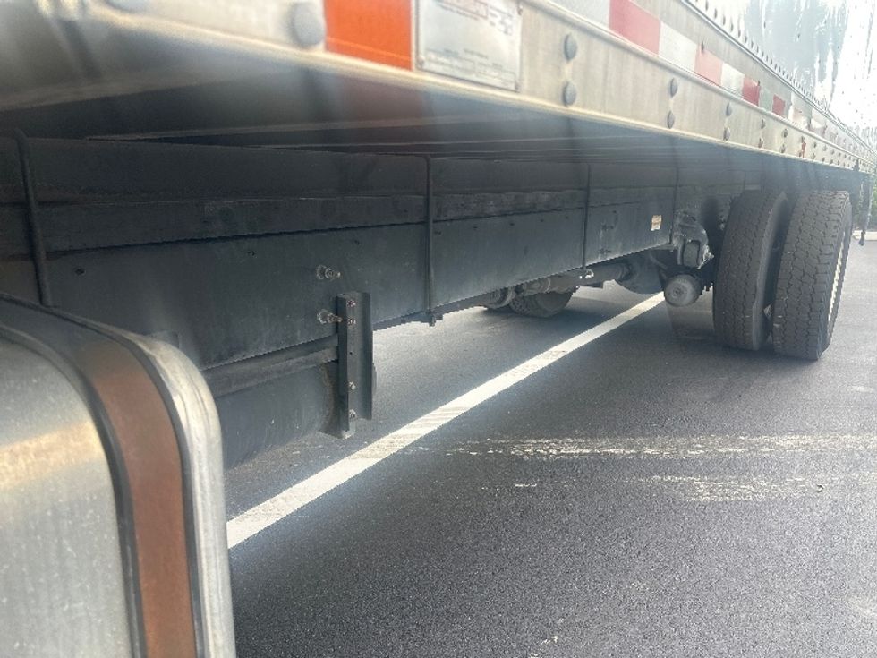 Medium Duty Box Truck-Light and Medium Duty Trucks-Hino-2020-268-Medley-FL-241,271\n\t\tmiles-$ 42,250 - Image 5
