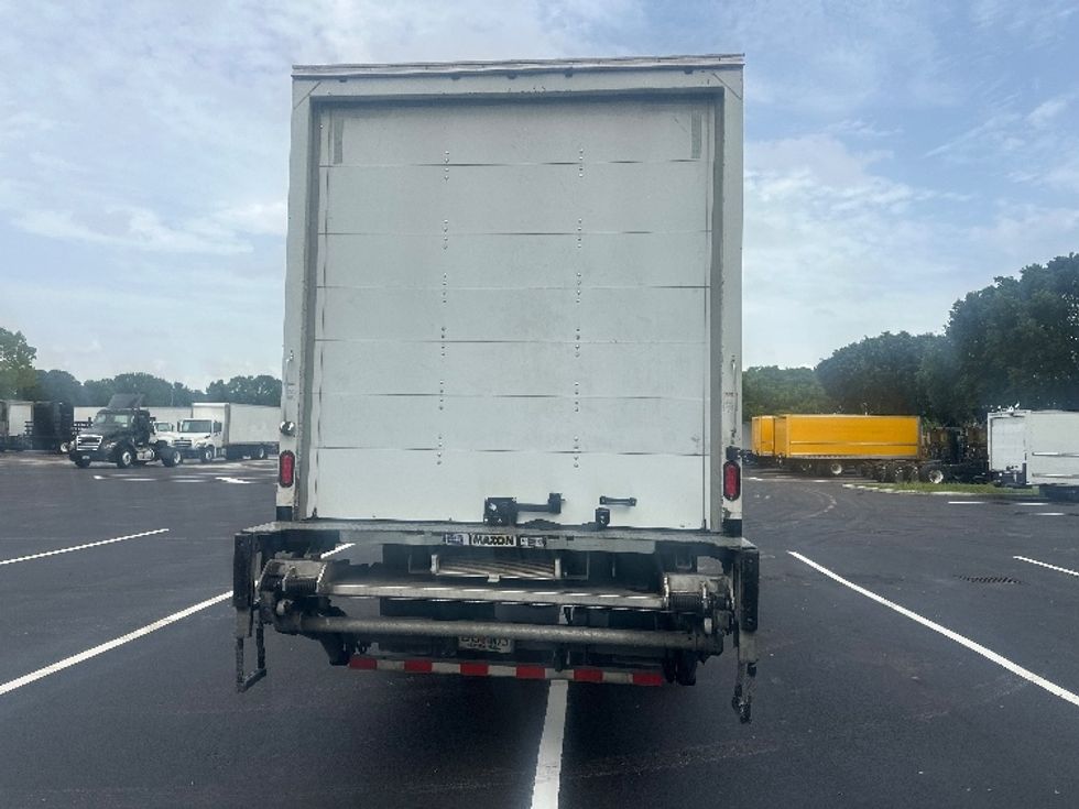 Medium Duty Box Truck-Light and Medium Duty Trucks-Hino-2020-268-Medley-FL-241,271\n\t\tmiles-$ 42,250 - Image 7