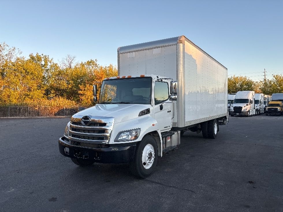 Medium Duty Box Truck-Light and Medium Duty Trucks-Hino-2020-268-Middlefield-OH-208,551\n\t\tmiles-$ 48,500 - Image 3