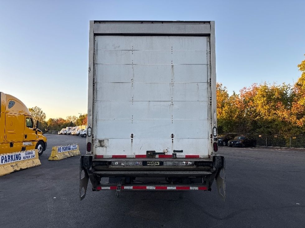 Medium Duty Box Truck-Light and Medium Duty Trucks-Hino-2020-268-Middlefield-OH-208,551\n\t\tmiles-$ 48,500 - Image 7