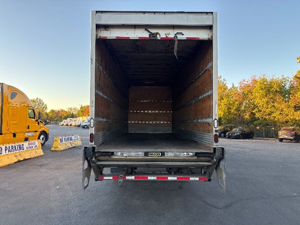 Medium Duty Box Truck-Light and Medium Duty Trucks-Hino-2020-268-Middlefield-OH-208,551\n\t\tmiles-$ 48,500 - Image 8