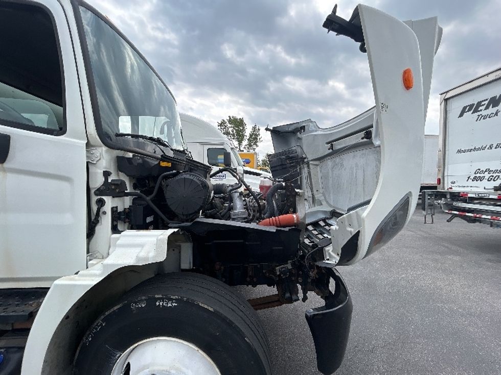 Medium Duty Box Truck-Light and Medium Duty Trucks-Hino-2020-268-Middlefield-OH-228,683\n\t\tmiles-$ 44,750 - Image 23