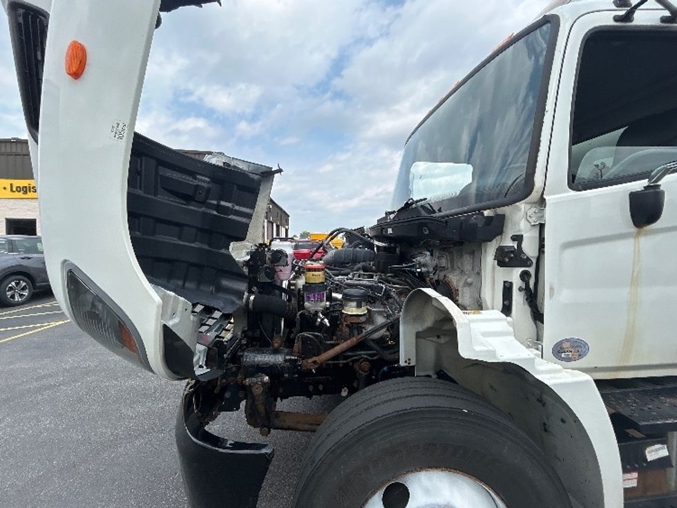 Medium Duty Box Truck-Light and Medium Duty Trucks-Hino-2020-268-Middlefield-OH-228,683\n\t\tmiles-$ 44,750 - Image 24