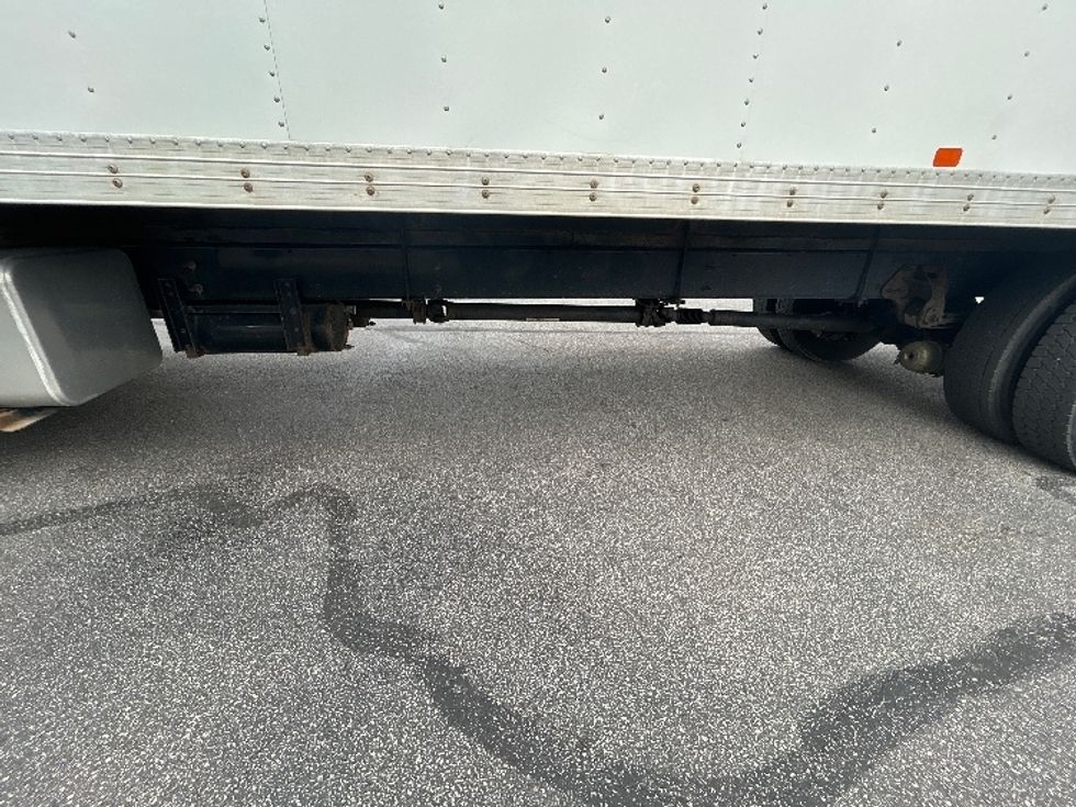 Medium Duty Box Truck-Light and Medium Duty Trucks-Hino-2020-268-Middlefield-OH-228,683\n\t\tmiles-$ 44,750 - Image 5