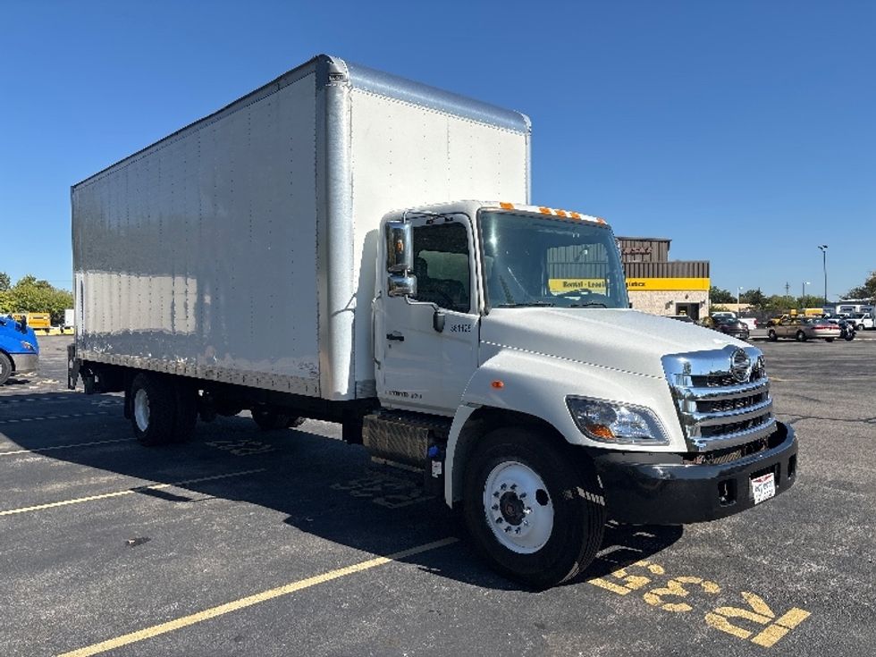 Medium Duty Box Truck-Light and Medium Duty Trucks-Hino-2020-268-Middlefield-OH-232,290\n\t\tmiles-$ 45,000 - Image 1