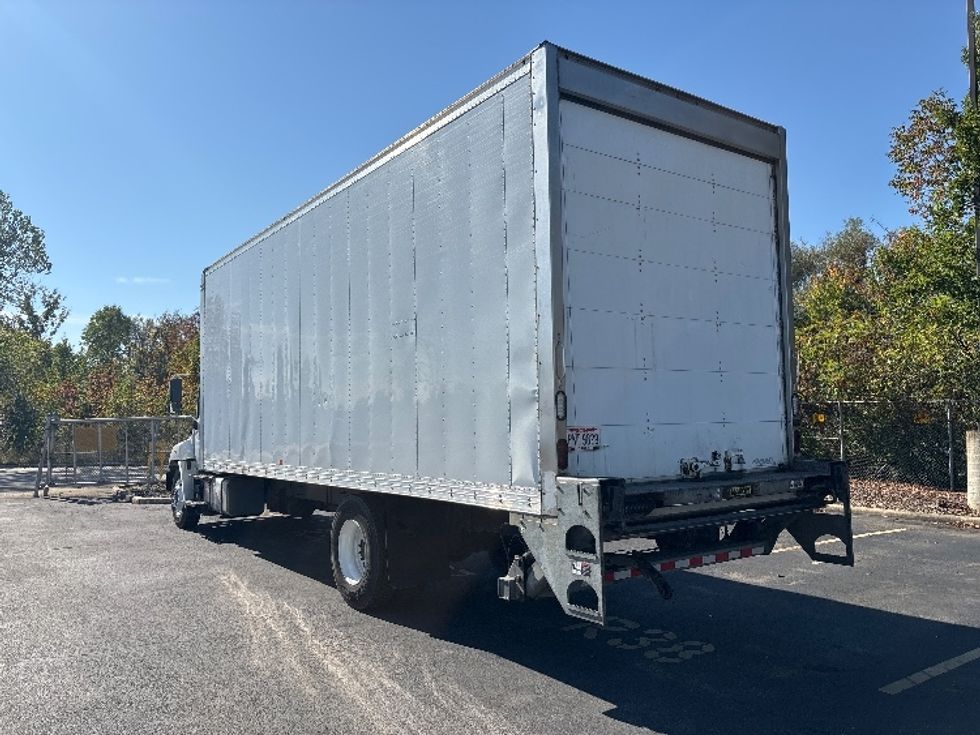 Medium Duty Box Truck-Light and Medium Duty Trucks-Hino-2020-268-Middlefield-OH-232,290\n\t\tmiles-$ 45,000 - Image 6