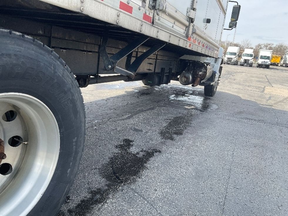 Medium Duty Box Truck-Light and Medium Duty Trucks-Hino-2020-268-Milwaukee-WI-177,647\n\t\tmiles-$ 55,500 - Image 14