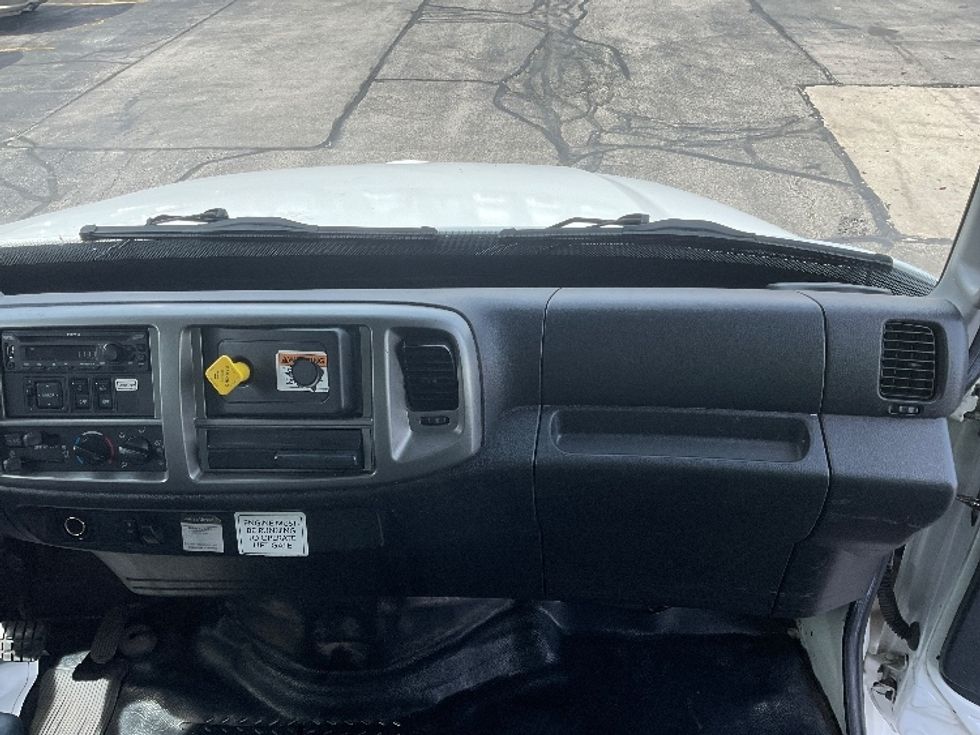 Medium Duty Box Truck-Light and Medium Duty Trucks-Hino-2020-268-Milwaukee-WI-177,647\n\t\tmiles-$ 55,500 - Image 21