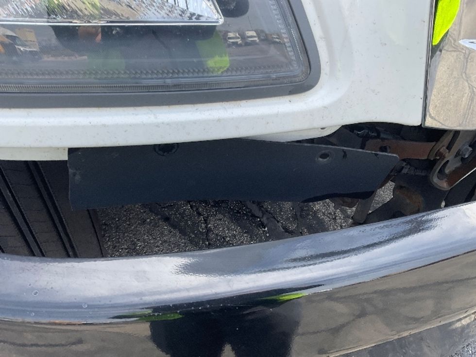 Medium Duty Box Truck-Light and Medium Duty Trucks-Hino-2020-268-Milwaukee-WI-177,647\n\t\tmiles-$ 55,500 - Image 27