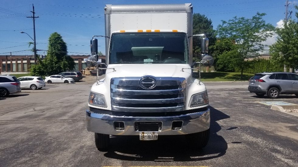 Medium Duty Box Truck-Light and Medium Duty Trucks-Hino-2020-268-Mississauga-ON-100,915\n\t\tkm-$ 75,500 - Image 2