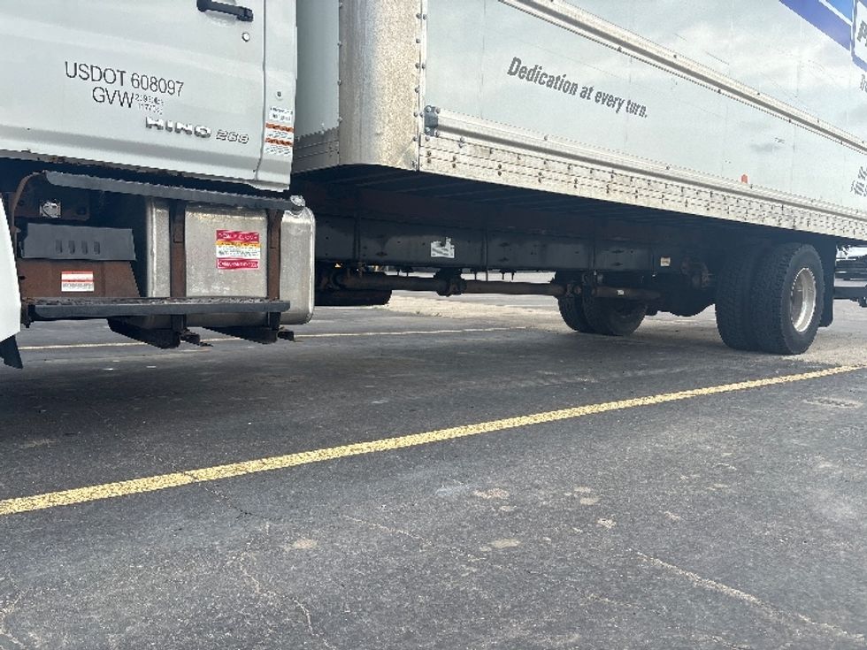 Medium Duty Box Truck-Light and Medium Duty Trucks-Hino-2020-268-Mississauga-ON-235,776\n\t\tkm-$ 72,500 - Image 5