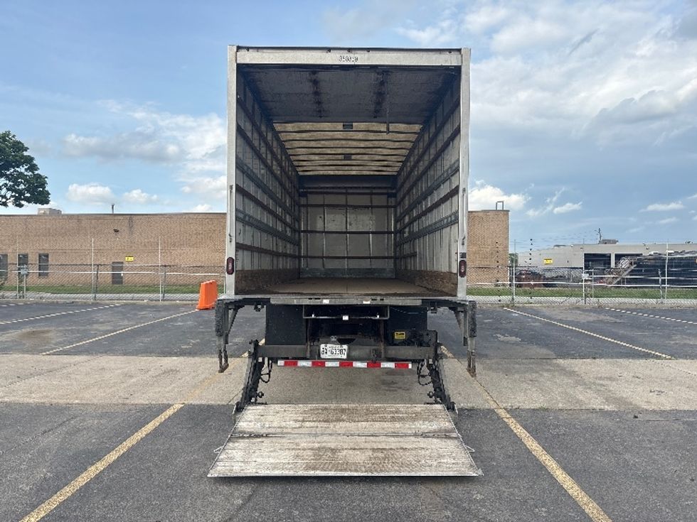 Medium Duty Box Truck-Light and Medium Duty Trucks-Hino-2020-268-Mississauga-ON-235,776\n\t\tkm-$ 72,500 - Image 9