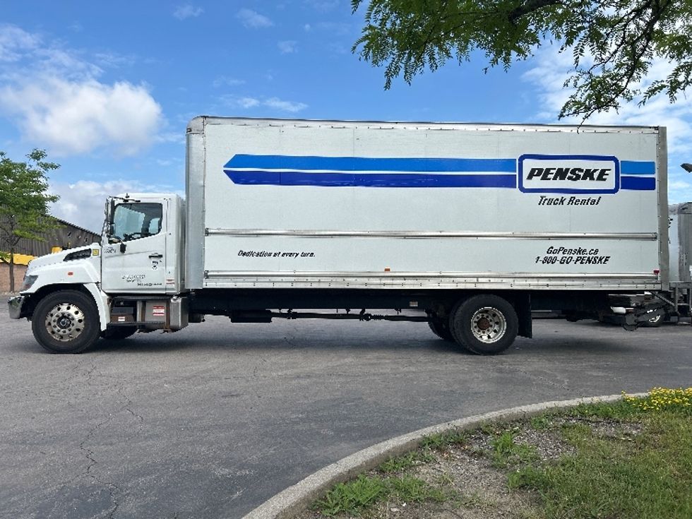 Medium Duty Box Truck-Light and Medium Duty Trucks-Hino-2020-268-Mississauga-ON-321,264\n\t\tkm-$ 60,250 - Image 4