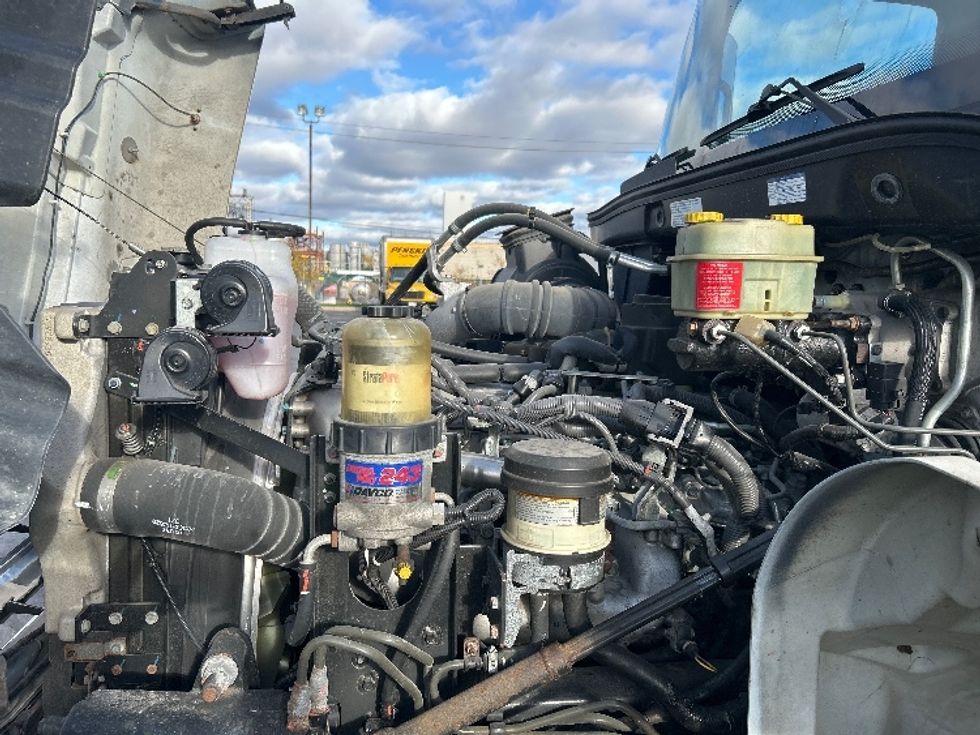 Medium Duty Box Truck-Light and Medium Duty Trucks-Hino-2020-268-Mississauga-ON-67,474\n\t\tkm-$ 78,000 - Image 24