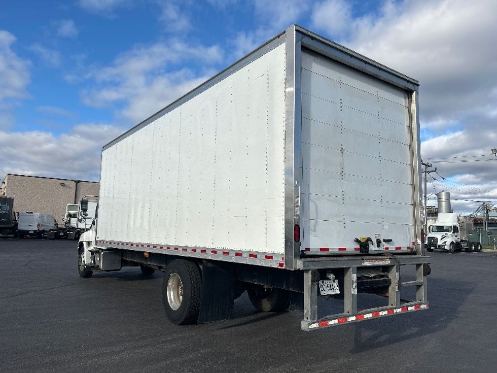 Medium Duty Box Truck-Light and Medium Duty Trucks-Hino-2020-268-Mississauga-ON-67,474\n\t\tkm-$ 78,000 - Image 6
