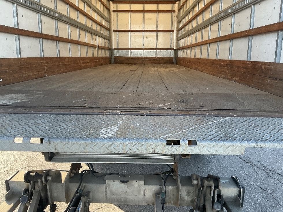 Medium Duty Box Truck-Light and Medium Duty Trucks-Hino-2020-268-Moberly-MO-149,993\n\t\tmiles-$ 61,250 - Image 10