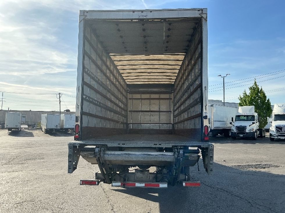 Medium Duty Box Truck-Light and Medium Duty Trucks-Hino-2020-268-Moberly-MO-149,993\n\t\tmiles-$ 61,250 - Image 8