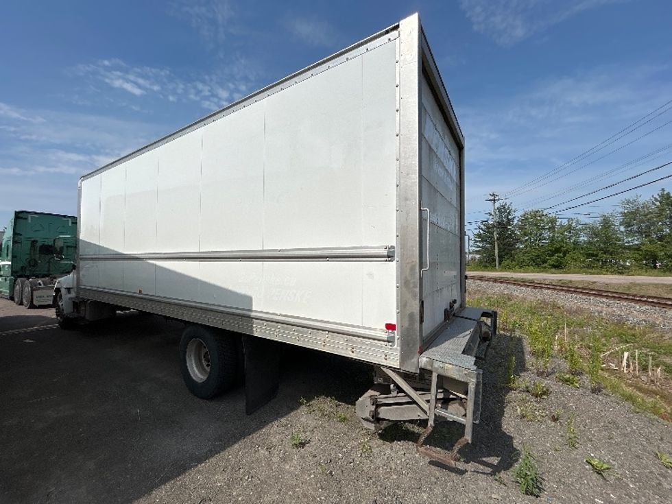 Medium Duty Box Truck-Light and Medium Duty Trucks-Hino-2020-268-Moncton-NB-242,540\n\t\tkm-$ 72,250 - Image 6