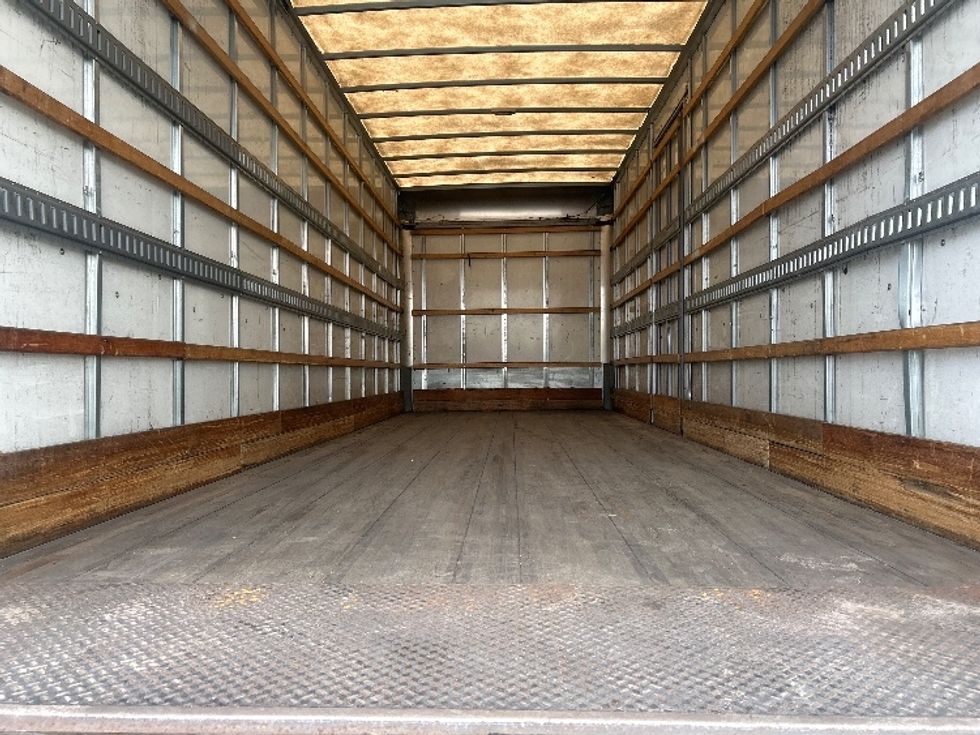 Medium Duty Box Truck-Light and Medium Duty Trucks-Hino-2020-268-Ocala-FL-147,489\n\t\tmiles-$ 58,750 - Image 10