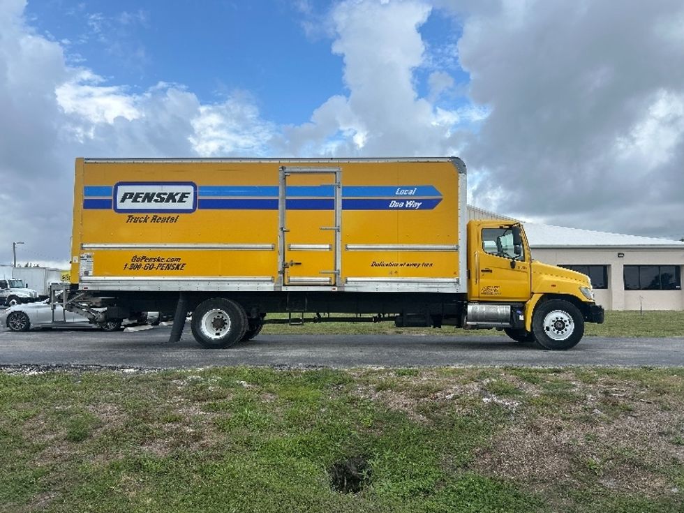 Medium Duty Box Truck-Light and Medium Duty Trucks-Hino-2020-268-Ocala-FL-147,489\n\t\tmiles-$ 58,750 - Image 15
