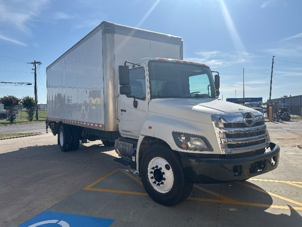 Medium Duty Box Truck-Light and Medium Duty Trucks-Hino-2020-268-Oklahoma City-OK-206,492\n\t\tmiles-$ 46,750 - Image 1