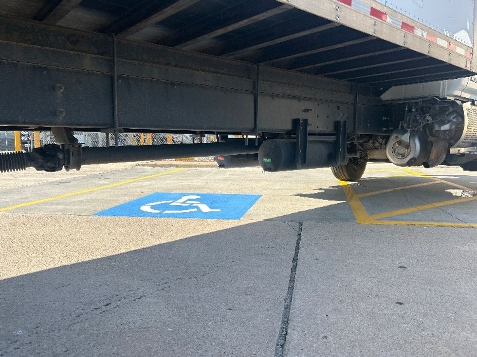Medium Duty Box Truck-Light and Medium Duty Trucks-Hino-2020-268-Oklahoma City-OK-206,492\n\t\tmiles-$ 46,750 - Image 14