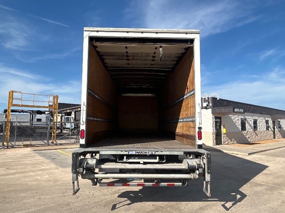Medium Duty Box Truck-Light and Medium Duty Trucks-Hino-2020-268-Oklahoma City-OK-206,492\n\t\tmiles-$ 46,750 - Image 8