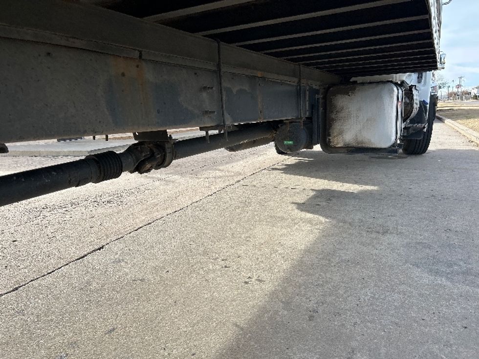 Medium Duty Box Truck-Light and Medium Duty Trucks-Hino-2020-268-Oklahoma City-OK-296,266\n\t\tmiles-$ 31,000 - Image 14