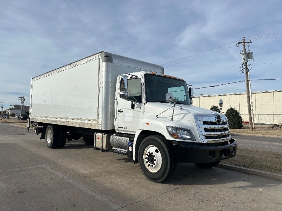 Medium Duty Box Truck-Light and Medium Duty Trucks-Hino-2020-268-Oklahoma City-OK-309,360\n\t\tmiles-$ 28,750 - Image 1